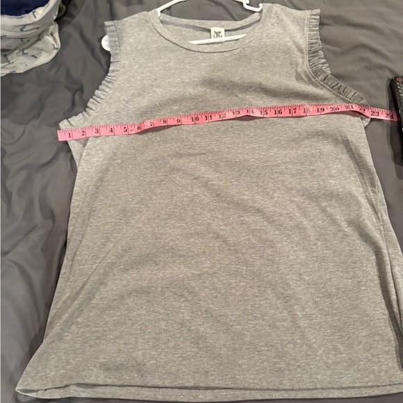 NWT Sew In Love Ribbed Ruffle Tank Grey Size 2X - Picture 8 of 9